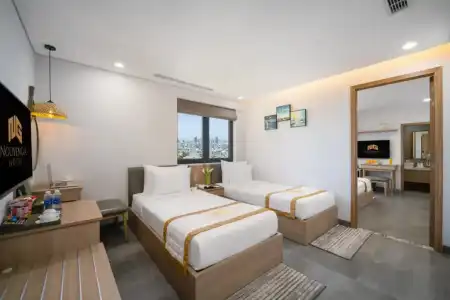 Nguyen Gia - 29