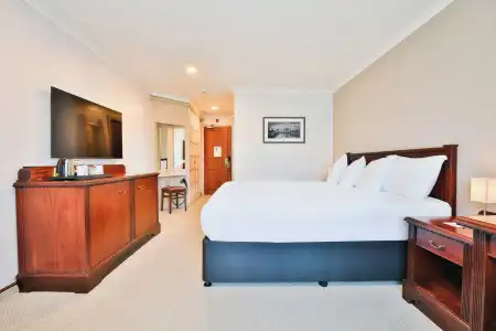 Copthorne Cardiff-Caerdydd - 26