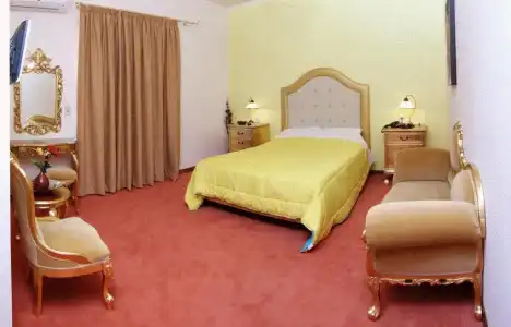 Paradice Luxury Suites-Near Zorbas Beach-Free Breakfast - 3