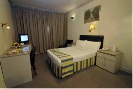 Grand Astoria - 39