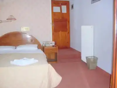 Faros Rooms & Suites - 31