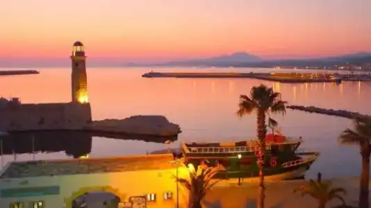 Faros Rooms & Suites - 48