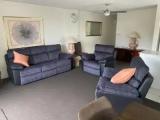 3 Bedrooms Apartment with garden view