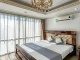 Luxury room with city view