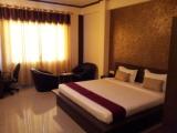 1 Bedroom Royal Double room with city view