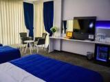 Standard Quadruple room with city view