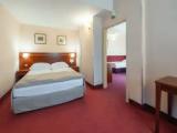 Deluxe Suite with balcony