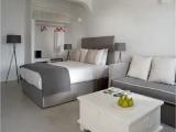 Standard room with water view