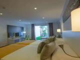 Standard room with pool view