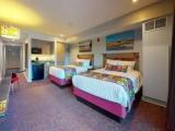 2 Bedrooms Premier Sextuple Suite