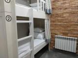 6 Bedrooms Bed in Dorm