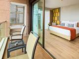 Deluxe Jacuzzi room with sea view