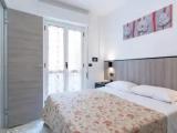 2 Bedrooms Standard Quintuple Family room