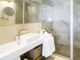 Deluxe Double Suite