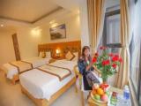 Standard Triple room with city view