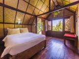Standard Triple room seafront