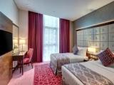 2 Bedrooms Apartment with city view