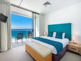 2 Bedrooms Apartment with ocean view