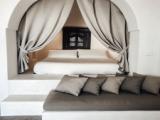 Deluxe Suite with balcony