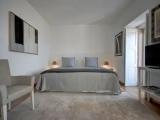 Luxury Suite with river view