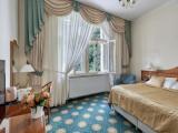 3 Bedrooms Apartment