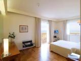 Deluxe Double room with balcony and with partial sea view