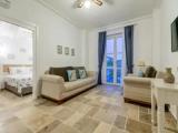 Junior Suite with pool view
