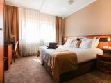 Suite with pool view