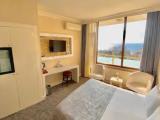 Suite with balcony and with sea view