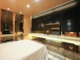 Royal Suite