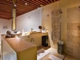 Single Suite with balcony and with courtyard view