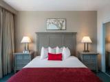 Deluxe Tower Double Suite