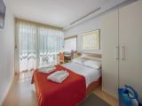 Standard Suite with partial sea view