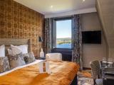 Deluxe Quadruple room with lake view