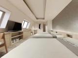 Standard Quadruple Family room