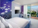 Superior room with balcony and with city view