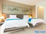 Superior room with water view