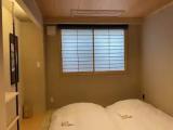 Economy room with city view