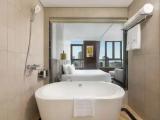 Grand room