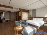 Grand Suite with partial ocean view