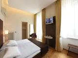 Executive Double room with balcony and with lake view
