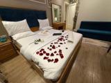 Deluxe Double room with city view