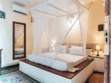 Standard Double room with pool view