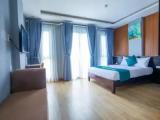 Superior Double room with city view