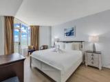 2 Bedrooms Standard Family room with balcony and beachfront