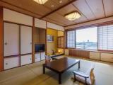 Standard room with lake view