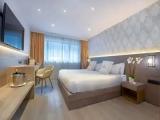 Premier room