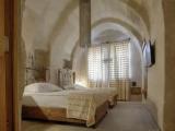 Standard Cave Double room