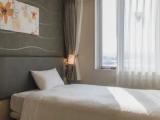 Standard Double room with lake view