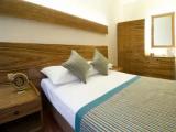 Standard Triple room with balcony